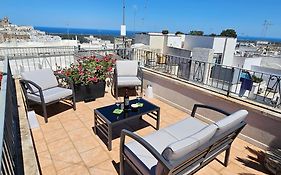 Casa Josephina - Three Level Stone Home With Balcony, 2 Roof Terraces & Sea Views